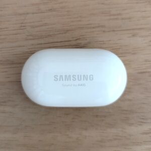 Samsung Galaxy Buds+ Plus wireless headphones White